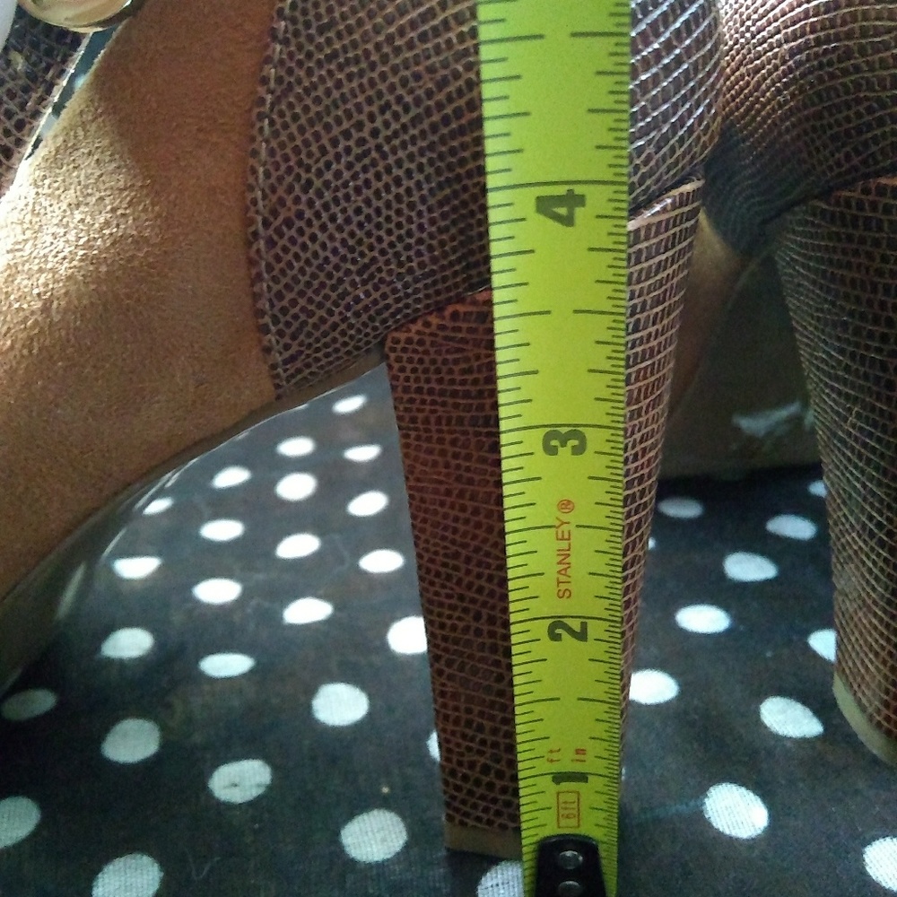 **👠Perfect Fall Heels👠** - Picture 8 of 8